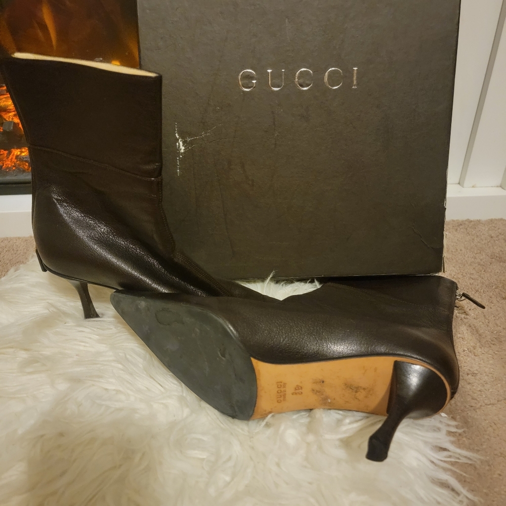 Authentic gucci boots